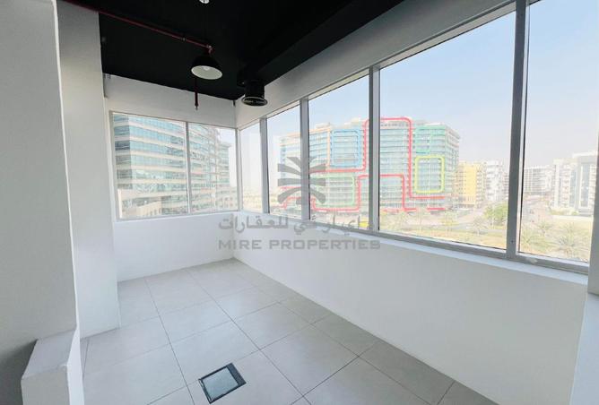 136556860 - Property Image 2