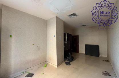 Shop - Studio - 1 Bathroom for rent in Zee Zee Tower - Al Barsha 1 - Al Barsha - Dubai