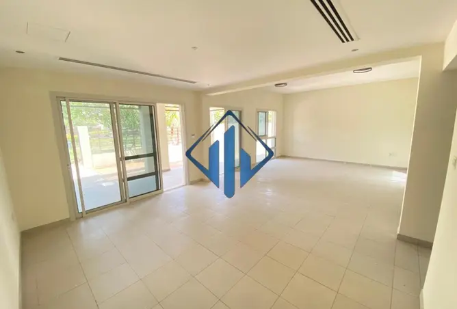 156896090 - Property Image 3