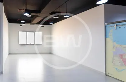 مكتب - استوديو للايجار في مجمع شون للأعمال - مجمع دبي للاستثمار - دبي