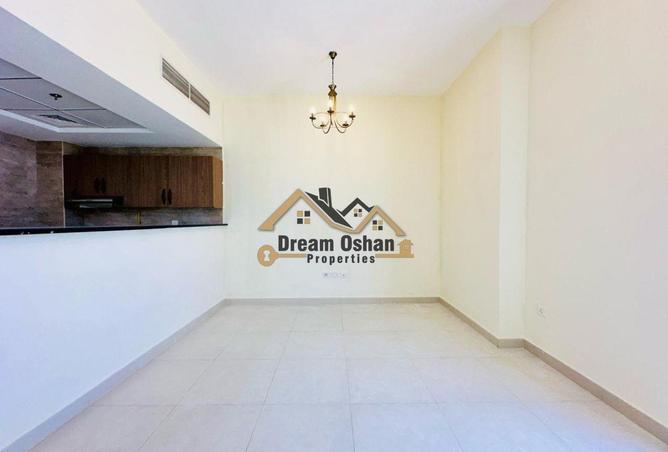 Lavish 1BHK |Rent 52K | Pool Gym Parking photo 3
