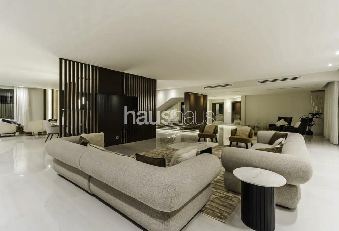 Luxury | Fully Upgraded | One of a kind photo 6