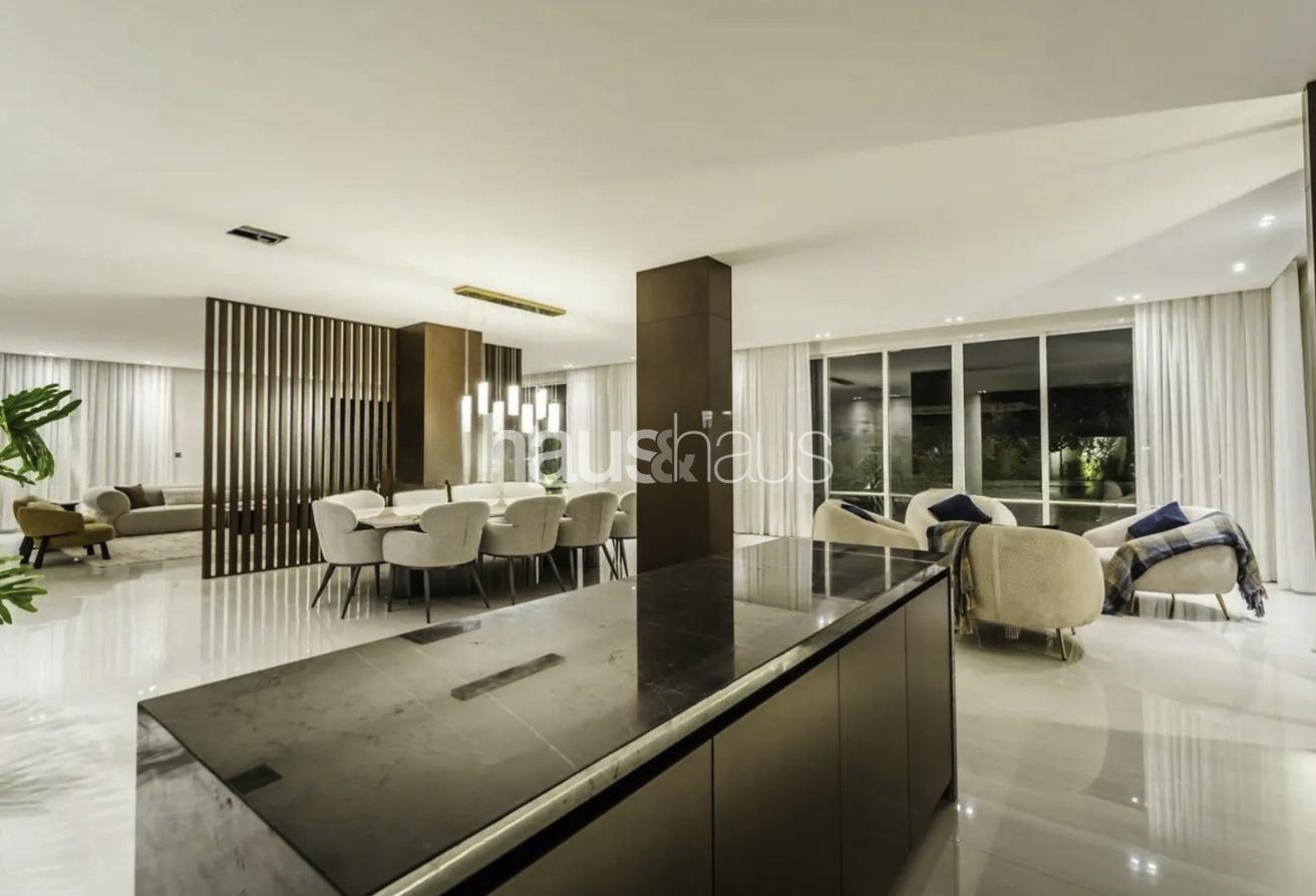Luxury | Fully Upgraded | One of a kind photo 11