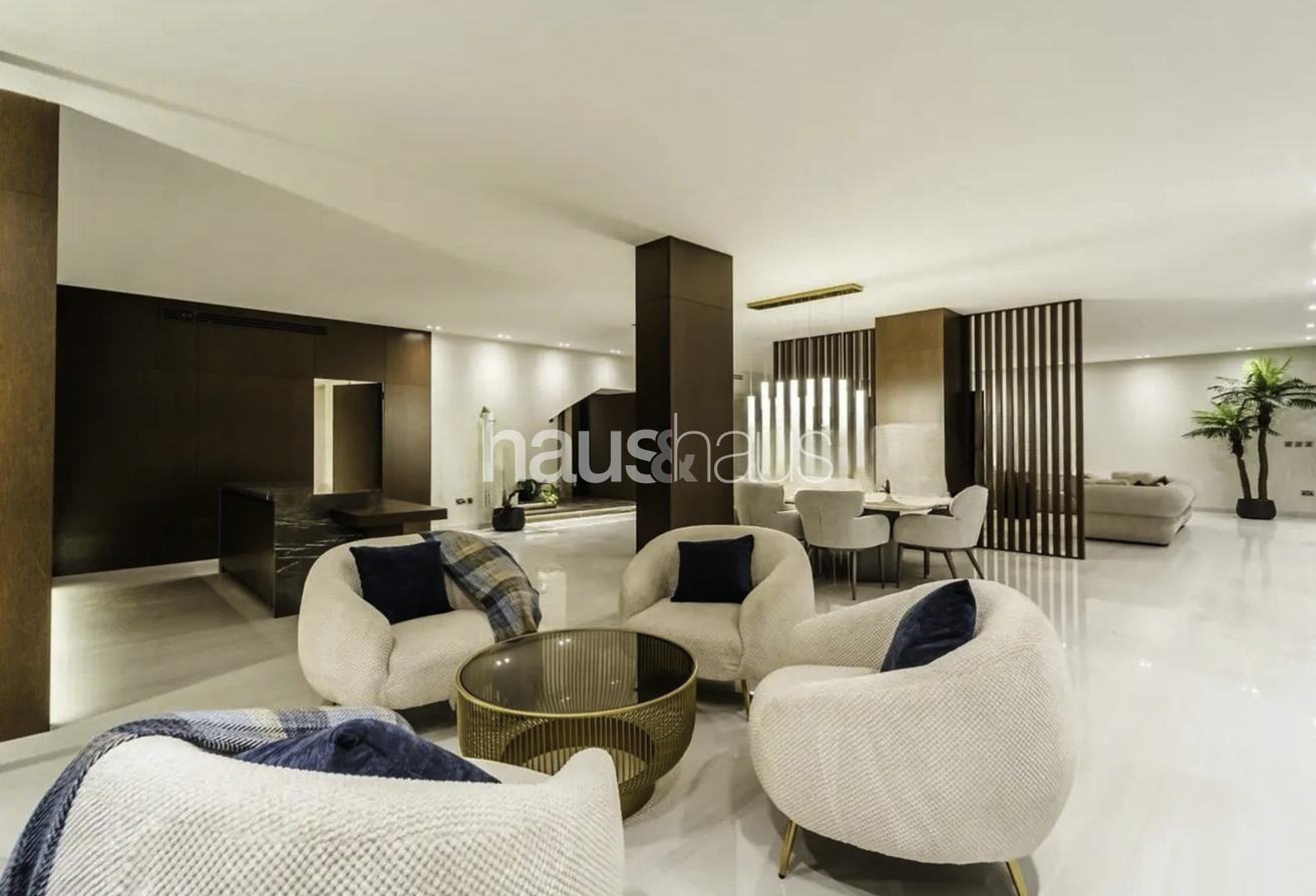 Luxury | Fully Upgraded | One of a kind photo 14