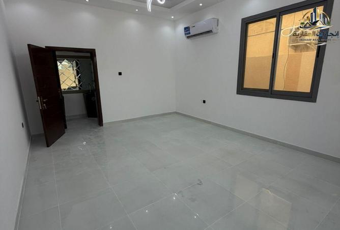 124716556 - Property Image 3