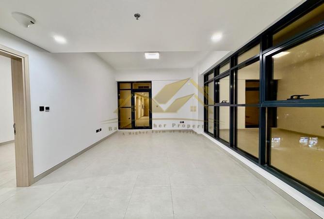 70694354 - صورة العقار 2