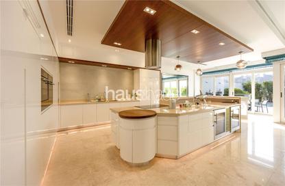 Townhouse - 5 Bedrooms - 6 Bathrooms for rent in Palma Residences - Palm Jumeirah - Dubai