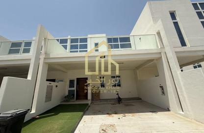 Townhouse - 4 - 4 for sale in Sanctnary - Damac Hills 2 - Dubai