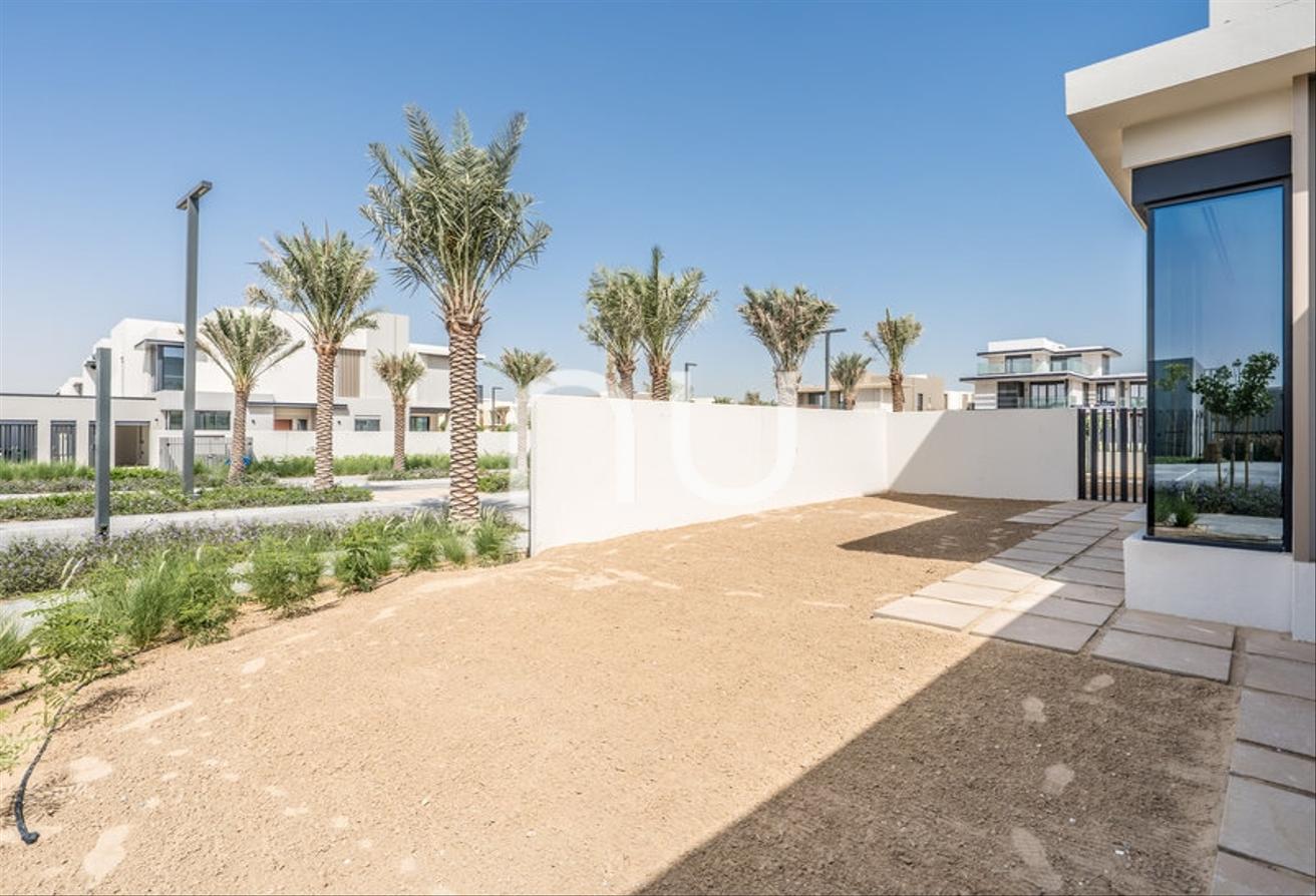 Large Plot | Sign NOW | View Now | Pool view photo 3