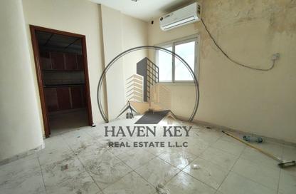 Apartment - 1 - 1 for rent in Fire Station Road - Muwaileh - Sharjah Apartment - 1 - 1 for rent in Fire Station Road - Muwaileh - Sharjah