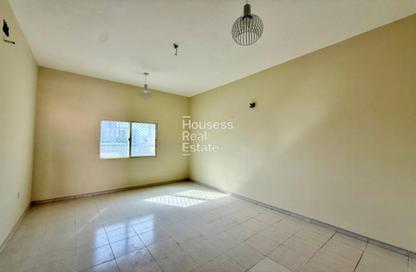 Villa - 7 - 7+ for rent in Al Quoz 1 Villas - Al Quoz 1 - Al Quoz - Dubai