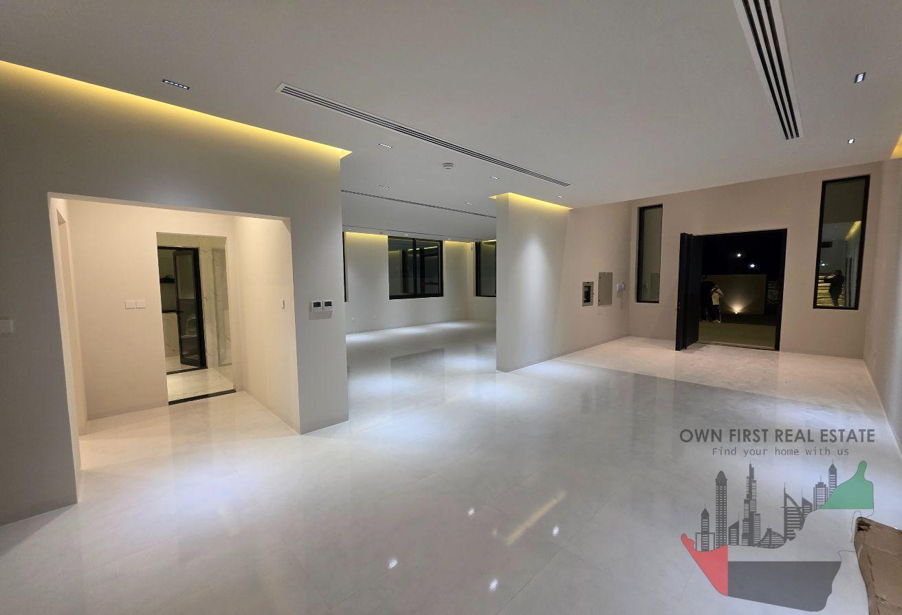 5 BEDROOM VILLA | MULHAQ | LOFT | TV LOUNGE| READY photo 3