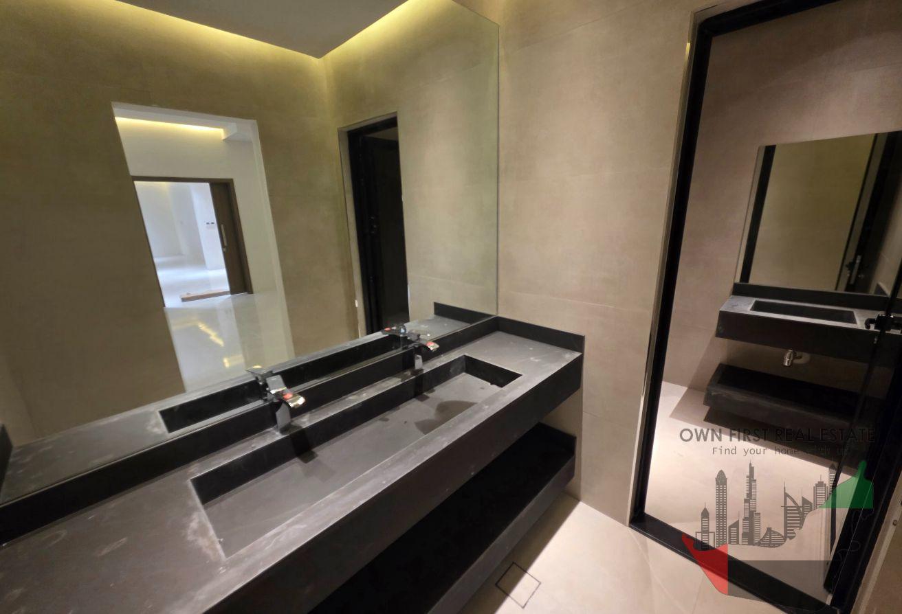 5 BEDROOM VILLA | MULHAQ | LOFT | TV LOUNGE| READY photo 11