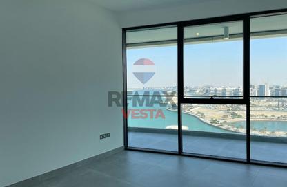 Apartment - 3 Bedrooms - 4 Bathrooms for rent in Al Sail Tower - Al Dana - Al Raha Beach - Abu Dhabi