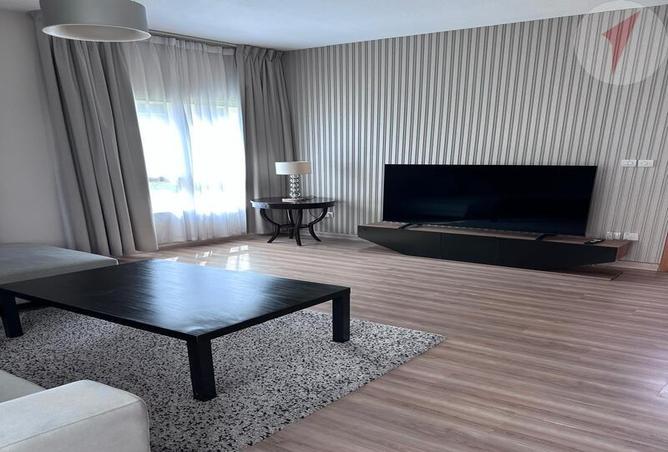 101692517 - Property Image 2