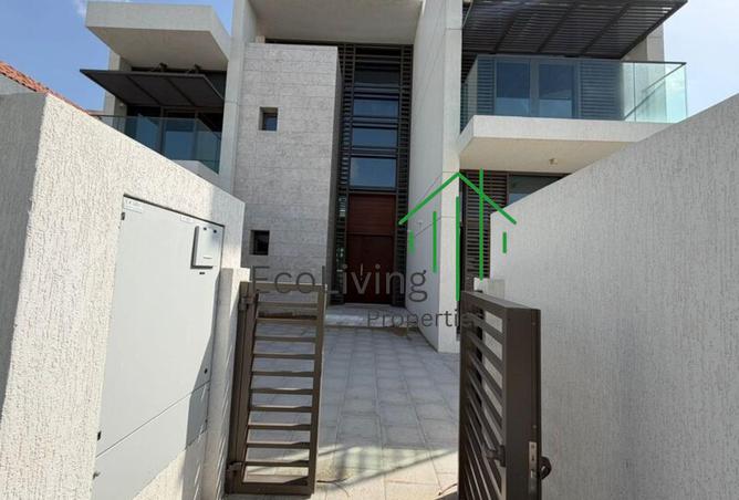 116797410 - Property Image 3