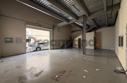 Warehouse - Studio - 1 Bathroom for rent in Ras Al Khor Industrial 1 - Ras Al Khor - Dubai