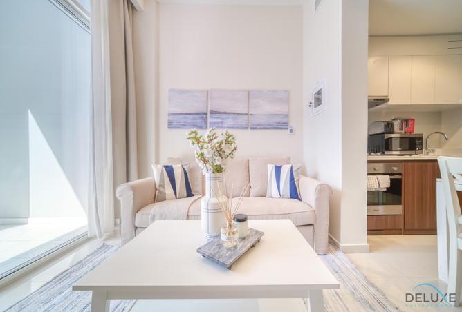 94008242 - Property Main Image
