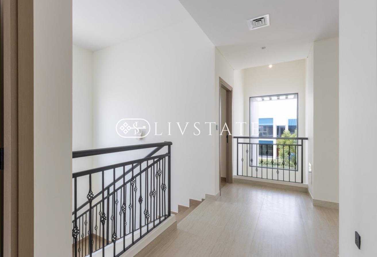 Stunning 6-Bedroom + Maids | Vastu | Ready photo 19
