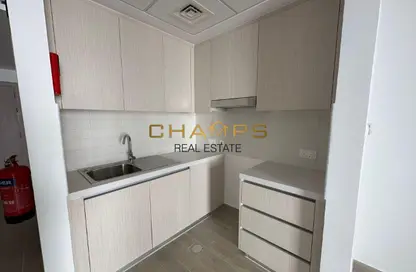 Apartment - Studio - 1 Bathroom for rent in Waters Edge - Yas Island - Abu Dhabi