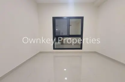 Apartment - Studio - 1 Bathroom for rent in Al Karama Sqaure - Al Karama - Dubai