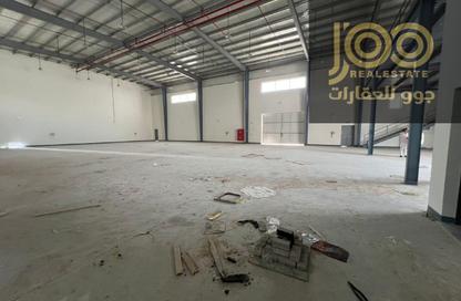Warehouse - Studio - 1 for rent in Umm Al Thuoob - Umm Al Quwain