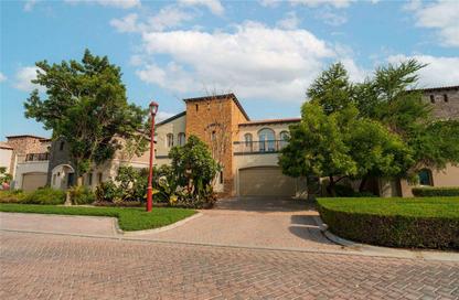 Villa - 5 Bedrooms - 5 Bathrooms for sale in Sienna Lakes - Jumeirah Golf Estates - Dubai