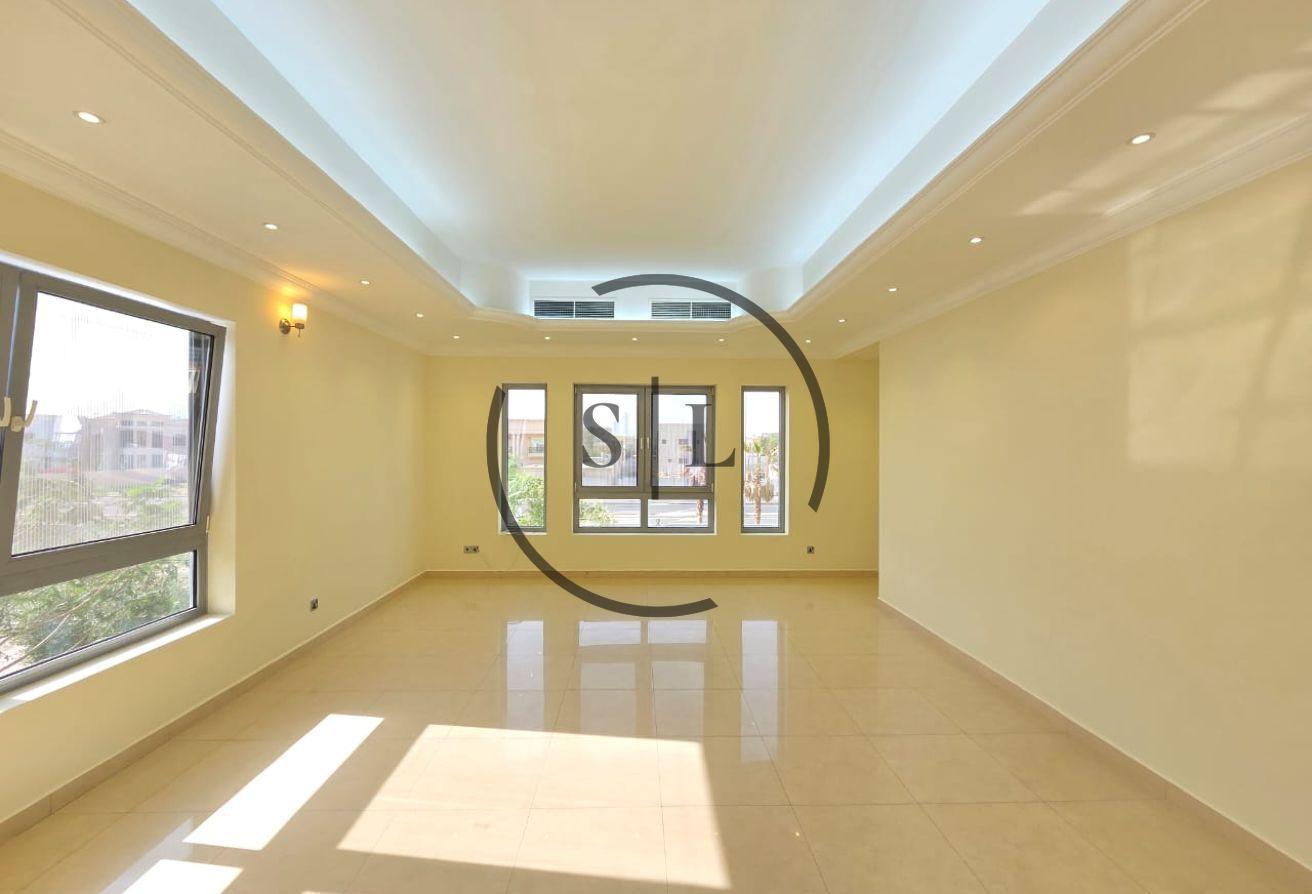 Move-in Ready | Huge Garden | All Ensuite photo 15