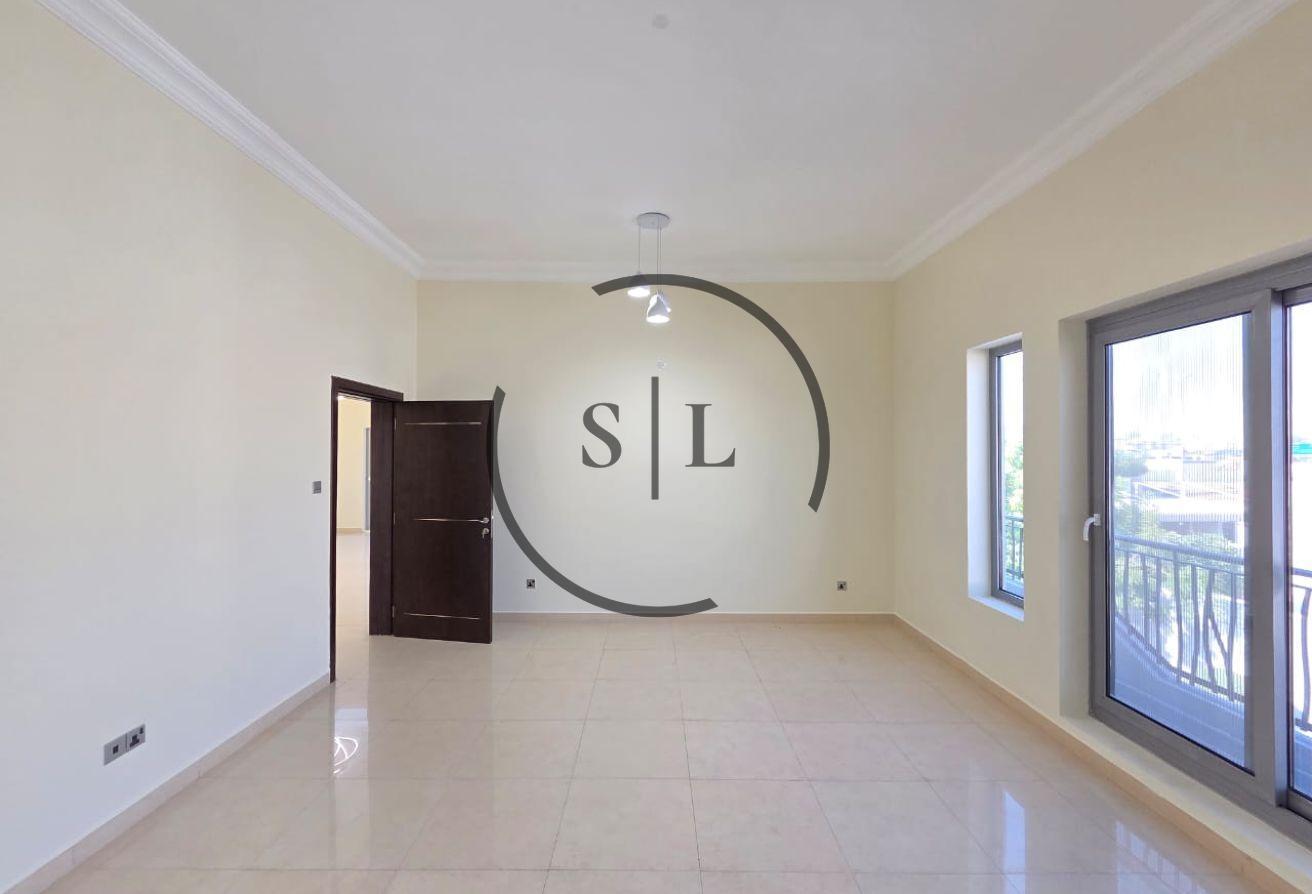 Move-in Ready | Huge Garden | All Ensuite photo 12