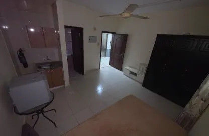 Apartment - Studio - 1 Bathroom for rent in Al Rashidiya Towers - Al Rashidiya - Ajman Downtown - Ajman