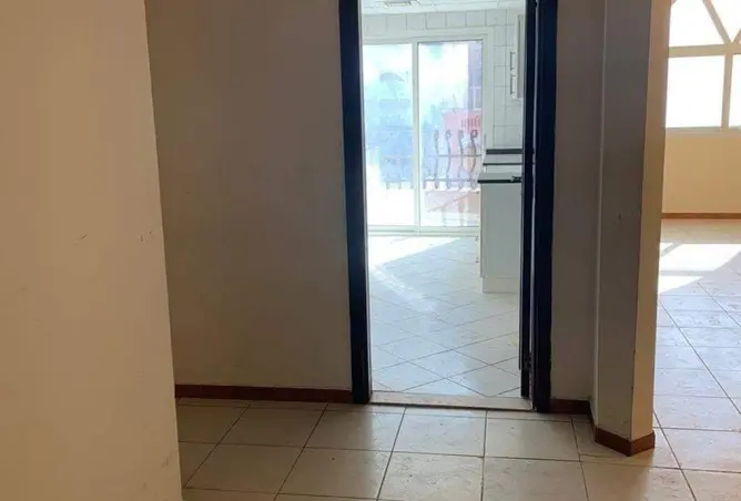 98239236 - Property Image 3