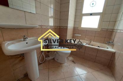 Apartment - 6 Bedrooms - 1 Bathroom for rent in Al Nad - Al Qasimia - Sharjah Apartment - 6 Bedrooms - 1 Bathroom for rent in Al Nad - Al Qasimia - Sharjah