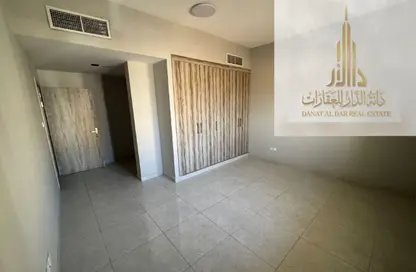 Apartment - 1 Bedroom - 2 Bathrooms for rent in Al Jurf 3 - Al Jurf - Ajman