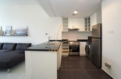 Apartment - 2 Bedrooms - 4 Bathrooms for rent in Golf Panorama B - Golf Panorama - Golf Town - DAMAC Hills - Dubai