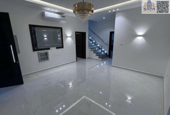 92270178 - Property Image 2
