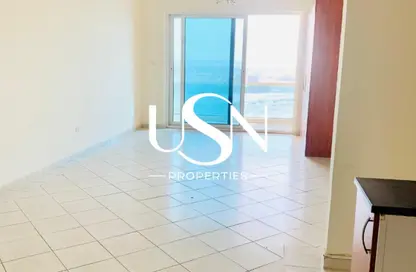 شقة - 1 حمام للايجار في برج سي - ذا كريسنت - مدينة دبي للإنتاج (اي ام بي زد) - دبي