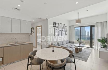 Apartment - 2 Bedrooms - 2 Bathrooms for rent in Burj Royale - Downtown Dubai - Dubai