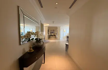 شقة - 2 غرف نوم - 3 حمامات للبيع في جادة كمبينسكي - وسط مدينة دبي - دبي