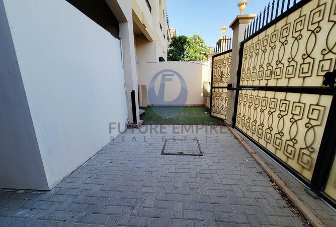 105961289 - Property Image 3