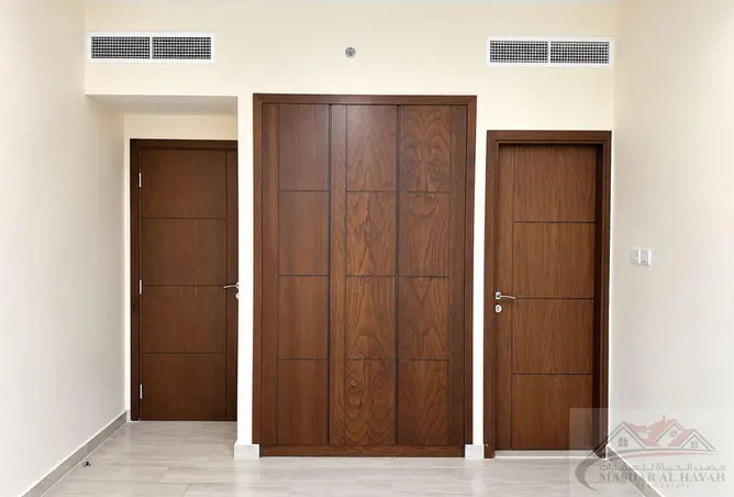 143311160 - Property Image 3