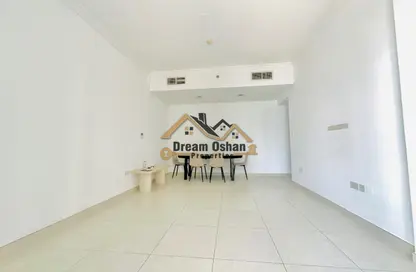 Apartment - 2 Bedrooms - 3 Bathrooms for rent in Liwa Residence - Dubai Silicon Oasis - Dubai