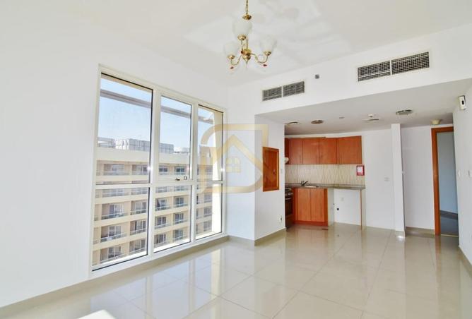 121551856 - Property Image 2