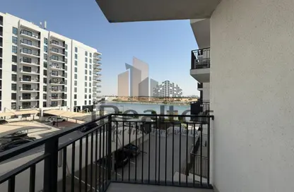 Apartment - 1 Bathroom for rent in Waters Edge - Yas Island - Abu Dhabi Apartment - 1 Bathroom for rent in Waters Edge - Yas Island - Abu Dhabi