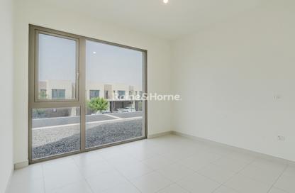Villa - 3 - 4 for rent in Parkside 1 - Emaar South - Dubai South (Dubai World Central) - Dubai Villa - 3 - 4 for rent in Parkside 1 - Emaar South - Dubai South (Dubai World Central) - Dubai