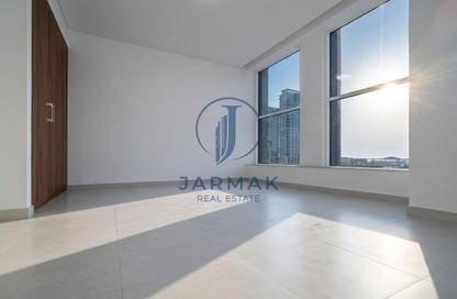 Apartment - 1 - 2 for rent in DXB Tower - Sheikh Zayed Road - Dubai Apartment - 1 - 2 for rent in DXB Tower - Sheikh Zayed Road - Dubai