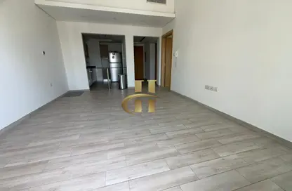 Apartment - 1 Bedroom - 2 Bathrooms for rent in Oxford Residence 1 - District 13 - Jumeirah Village Circle - Dubai