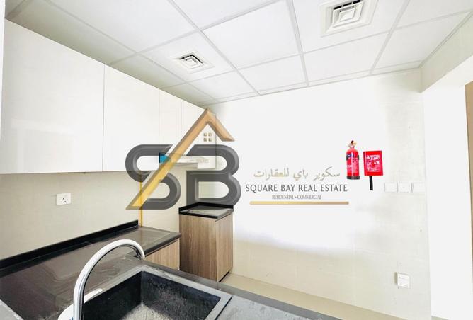 57373210 - Property Image 2