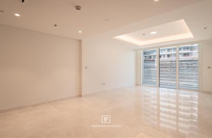 Apartment - 1 - 1 for rent in Emaar Beachfront - Dubai Harbour - Dubai