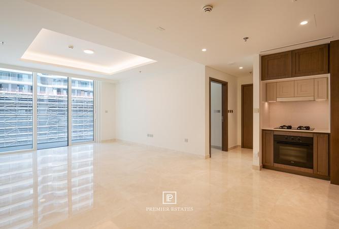 1-Bed | Emaar Beachfront | Private Balcony photo 2