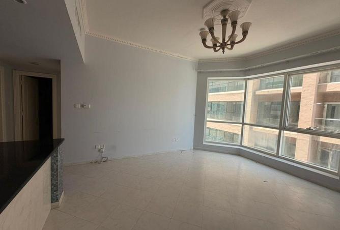 79002677 - Property Image 2